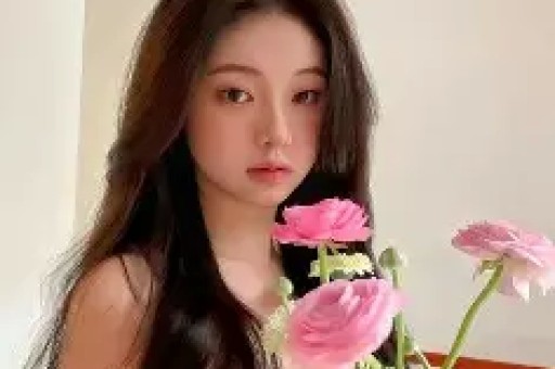 因耍大牌惨遭封杀求拍“裸戏”上位难怪连张颂文都嫌弃她! 因耍大牌惨遭封杀求拍“裸戏”上位难怪连张颂文都嫌弃她!